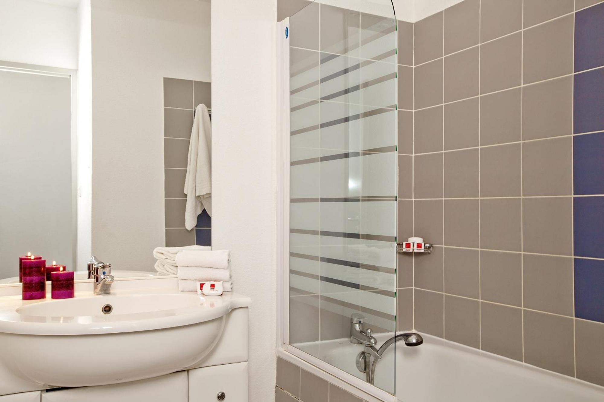 Apparthotel Sejours & Affaires Маноск Экстерьер фото